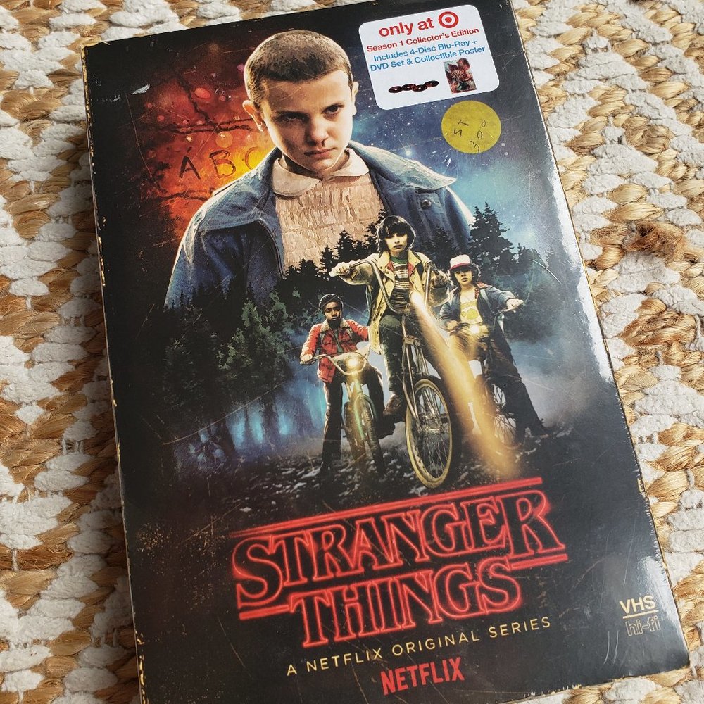 Stranger Things Season 1 Collector's Edition NEW!